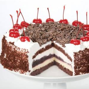 Blacke Forest Supreme Cake