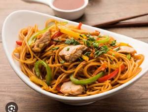 Desi Kolkata Chicken Chow Mein