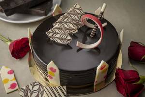 Chocolate Truffle Cake [ Eggless]