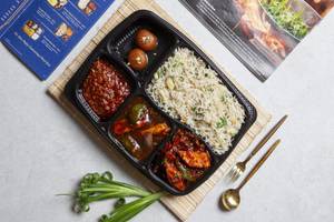 Veg Chinese Meal Box