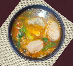 Non- Veg Mix Momo Thukpa