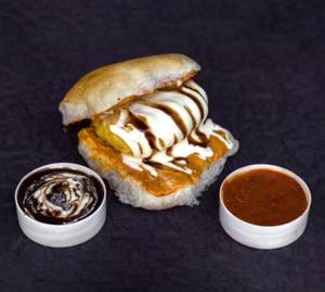 Tandoori Mayonnaise Vada Pav