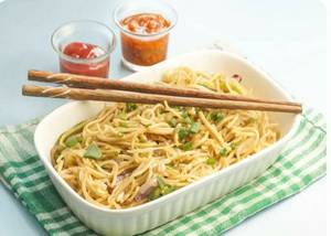 Chicken Hakka Noodles