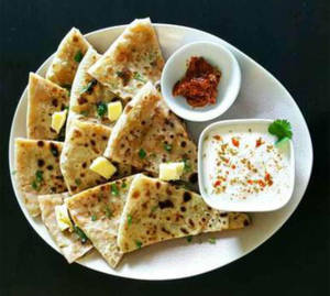Aloo Paratha With Pickle & Chutney 
