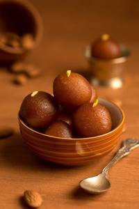 Gulab Jamun