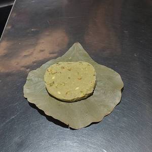 Pista Plain (Per Pcs) (Per Slice)