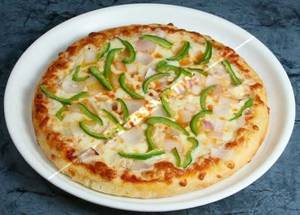 Capsicum Onion Pizza