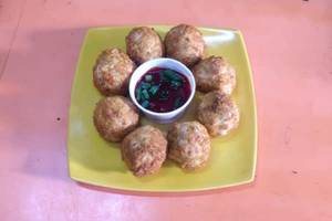 Veg Kurkure Momos [8 Pieces]