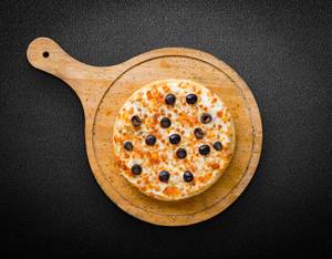 Black Olive Cheese Pizza