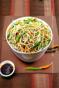Veg Hakka Noodles
