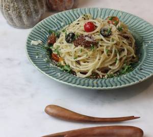 Aglio Olio Pasta