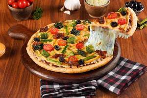 Forest special mix veg pizza