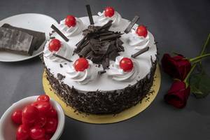 Classic Black Forest Cake [ 500gms]