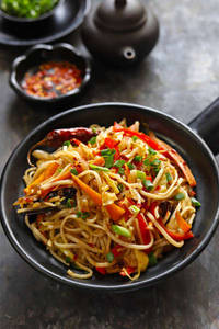 Chilli Garlic Noodles
