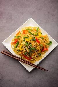 Veg Singapore Noodles