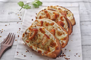 Cheese garlic bread