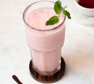 Roohafza Lassi
