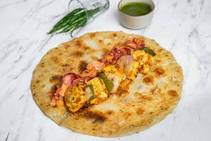 Achari Paneer Tikka Roll