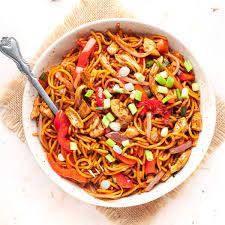 Chicken hakka noodles