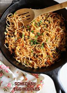 Schezwan Egg Noodles