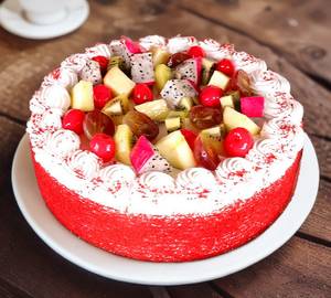 Open Red Velvet Fruit Cake
