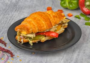 Crossiant Malai Chicken Sandwich