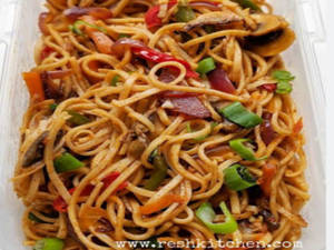 Chilli Garlic Chowmein