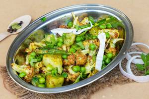 Dry Aloo Gobi Masala