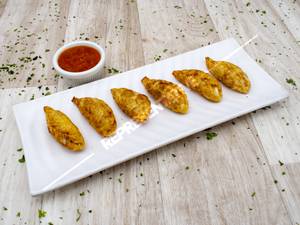 Fried Paneer Momos