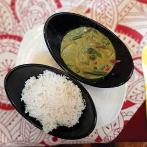 Green Thai Curry Chicken