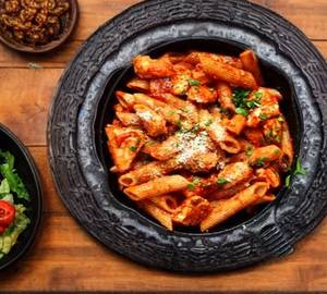 Paneer Mix Sauce Pasta