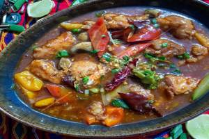 Chicken In Hot Garlic Sauce