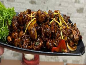 Stir Fried Teriyaki Mushroom With Fresh Ginger