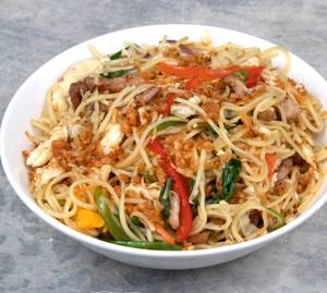 Burnt Garlic Chicken Noodle