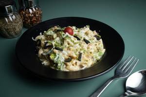 Veg Mac & Cheese Pasta