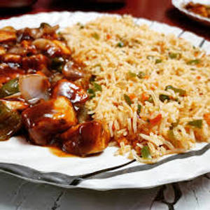 Fried Rice With Chilli Paneer
