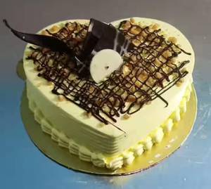 Butter Scotch Heart Shape Cake