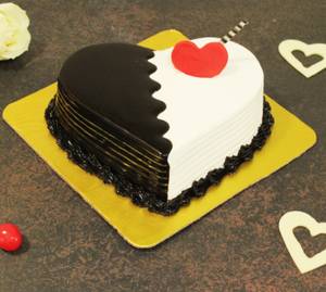 Heart shape chocolate vanilla cake