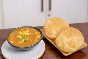 Aloo Poori