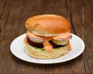 Macane Tikki Burger