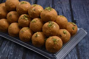 Besan Ladoo