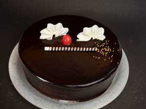 Chocolate Truffle Cake                                                   