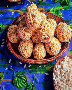 Pori Urundai With Jaggery (10 Pcs)