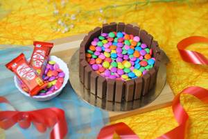 Kit Kat Gems Cake