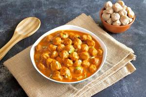 Soyabean Tikka Masala