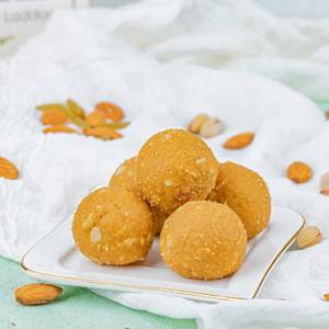 Mewa Besan Laddu