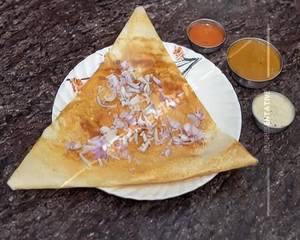 Onion masala dosa