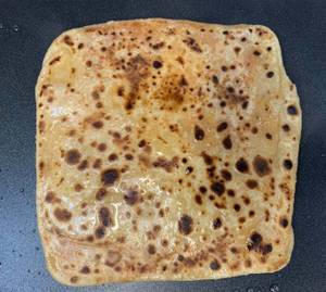 Tawa Namkeen Ajwaini Paratha