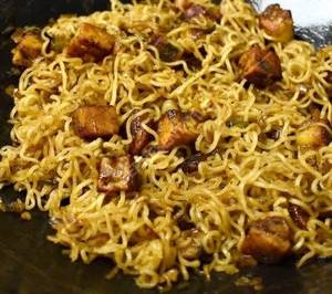 Chicken Maggi [Hot & Spicy]