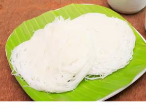 Idiyappam (served with Coconut milk and Kadala curry)